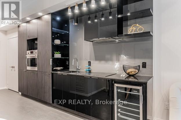 1105 - 70 Temperance Street, Toronto, Ontario  M5H 0B1 - Photo 14 - C12705758