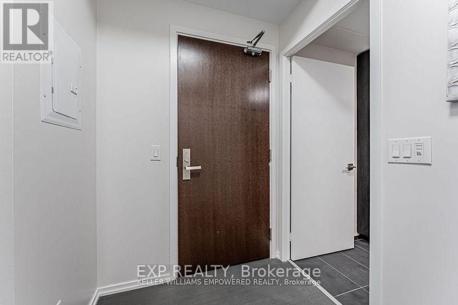 1105 - 70 Temperance Street, Toronto, Ontario  M5H 0B1 - Photo 5 - C12705758