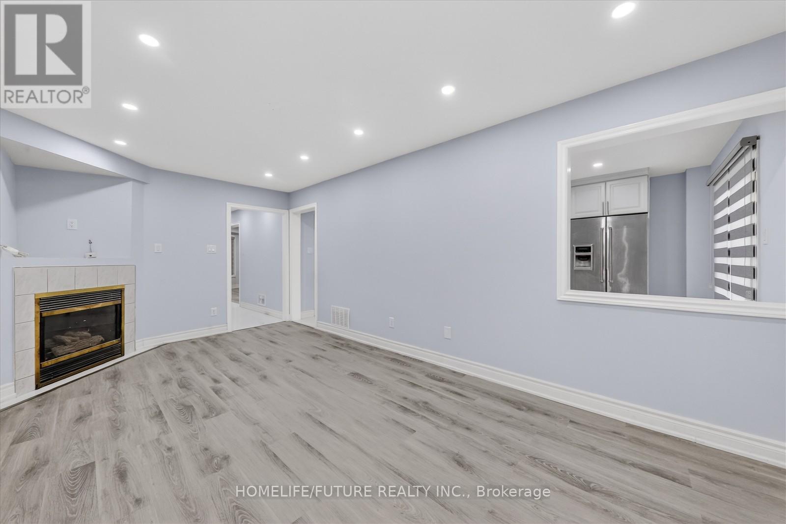 Main & 2nd - 231 Timberlane Drive, Brampton, Ontario  L6Y 4V7 - Photo 15 - W12705514