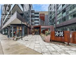 421 - 38 HOWARD PARK AVENUE, Toronto, Ontario
