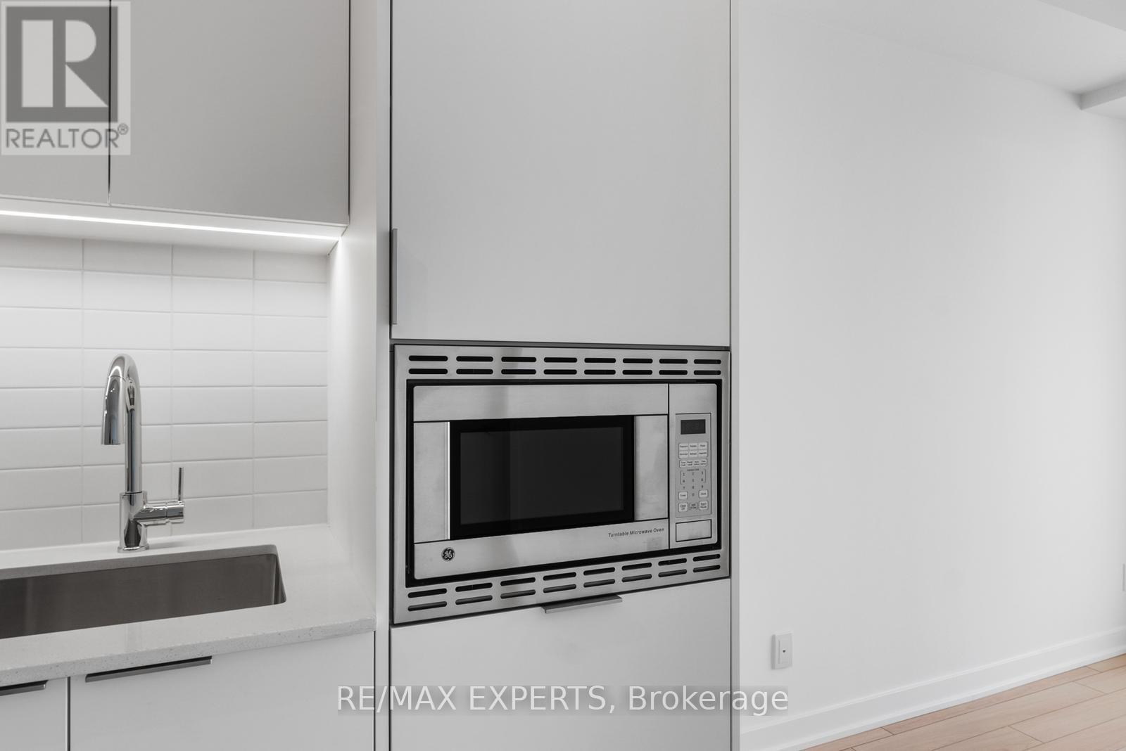 807 - 3071 Trafalgar Road, Oakville, Ontario  L6H 8C6 - Photo 12 - W12705766