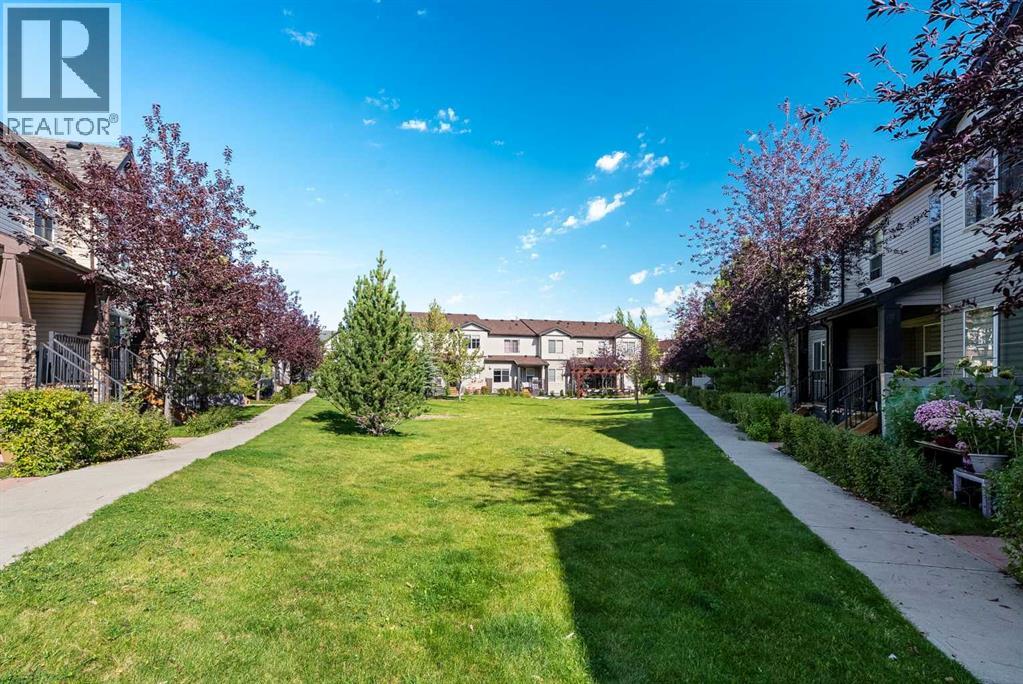 384 Copperpond Landing SE, Calgary, Alberta  T2Z 1G6 - Photo 40 - A2272564