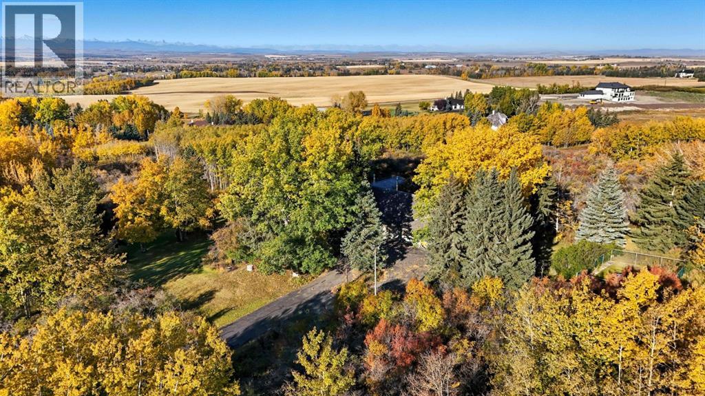 237 Escarpment Drive, Rural Rocky View County, Alberta