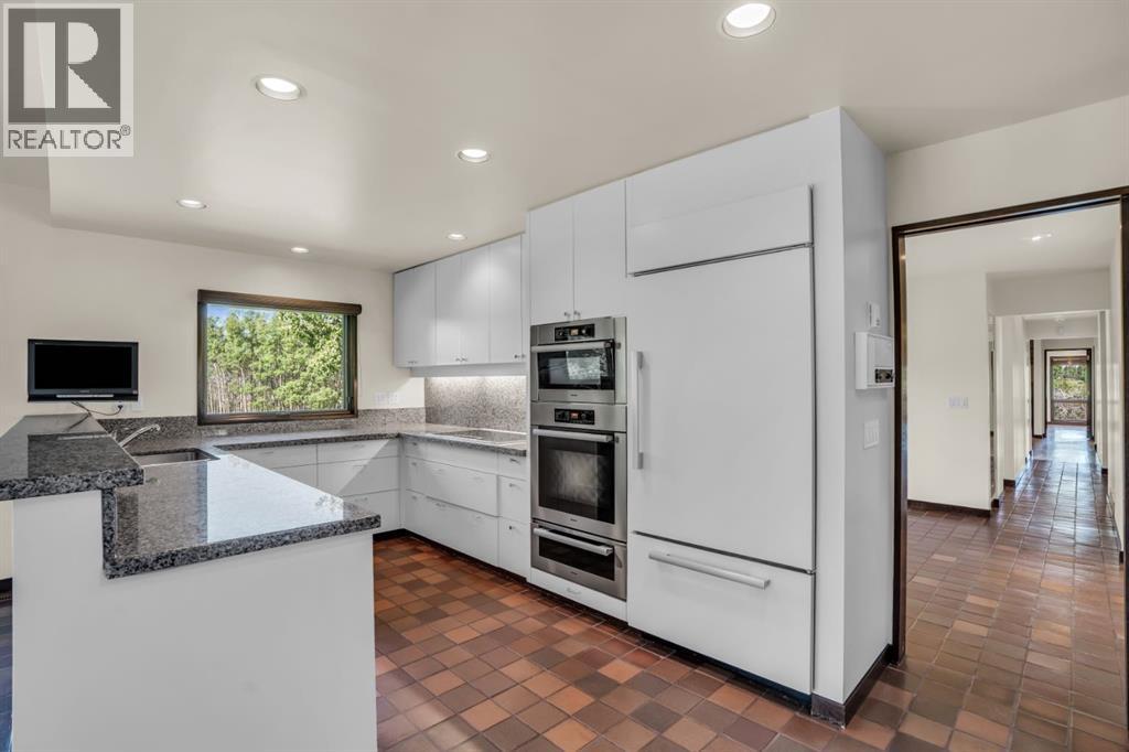 237 Escarpment Drive, Rural Rocky View County, Alberta  T3Z 3M8 - Photo 23 - A2279962