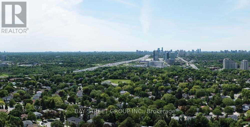 702 - 50 Forest Manor Road, Toronto, Ontario  M2J 0E3 - Photo 7 - C12705776