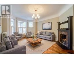 555 MARKHAM STREET, Toronto, Ontario