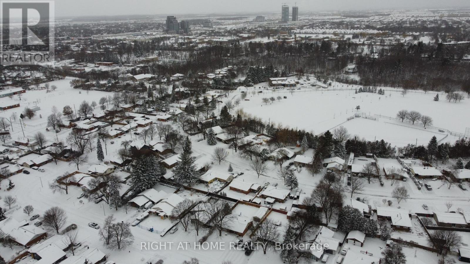 345 Maplewood Crescent, Milton, Ontario  L9T 2G1 - Photo 13 - W12705780