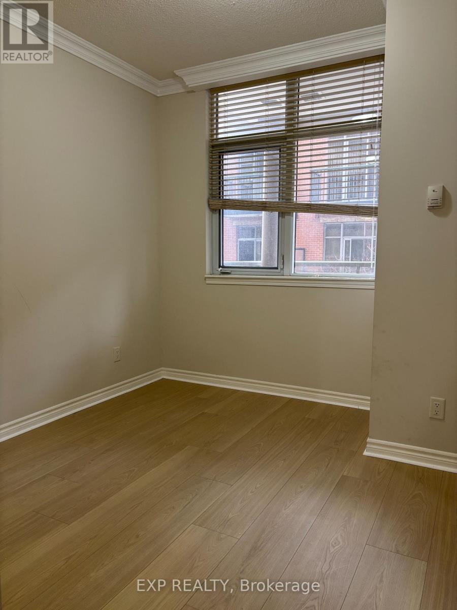 202 - 350 Princess Royal Drive, Mississauga, Ontario  L5B 4N1 - Photo 10 - W12705788