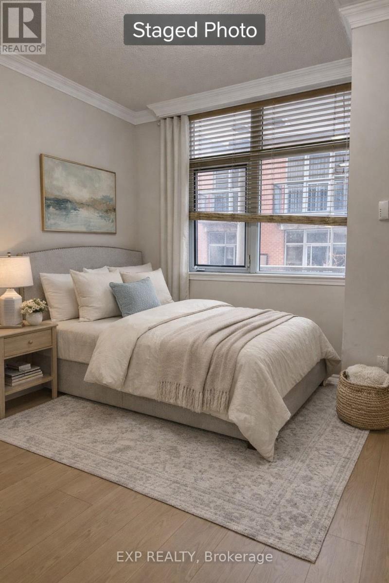 202 - 350 Princess Royal Drive, Mississauga, Ontario  L5B 4N1 - Photo 11 - W12705788