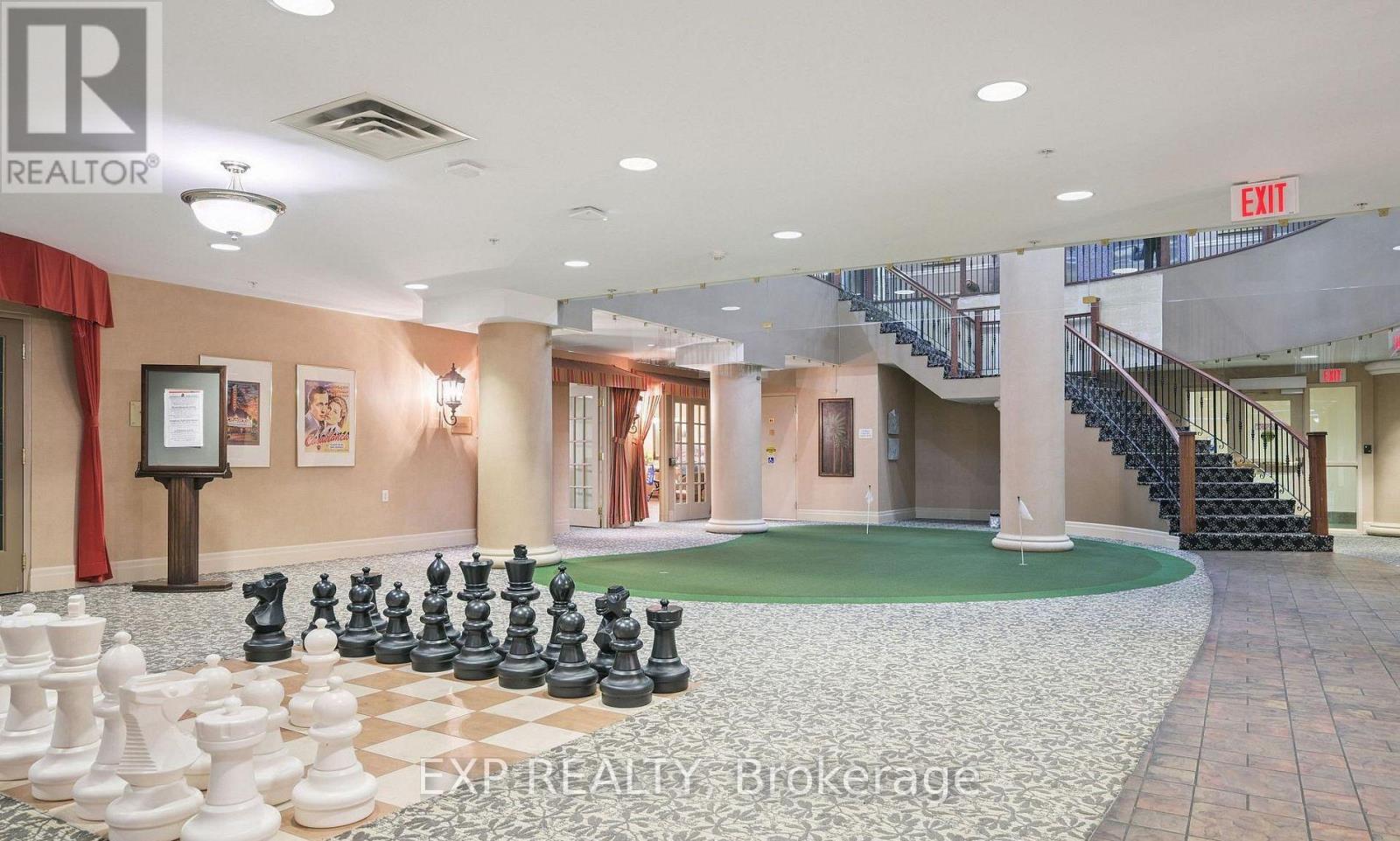 202 - 350 Princess Royal Drive, Mississauga, Ontario  L5B 4N1 - Photo 33 - W12705788