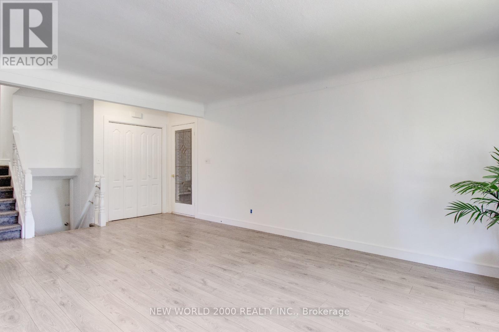 62 Champlain Avenue, Welland, Ontario  L3C 2L7 - Photo 38 - X12705798