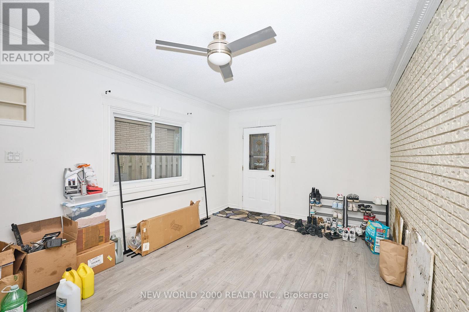 62 Champlain Avenue, Welland, Ontario  L3C 2L7 - Photo 5 - X12705798