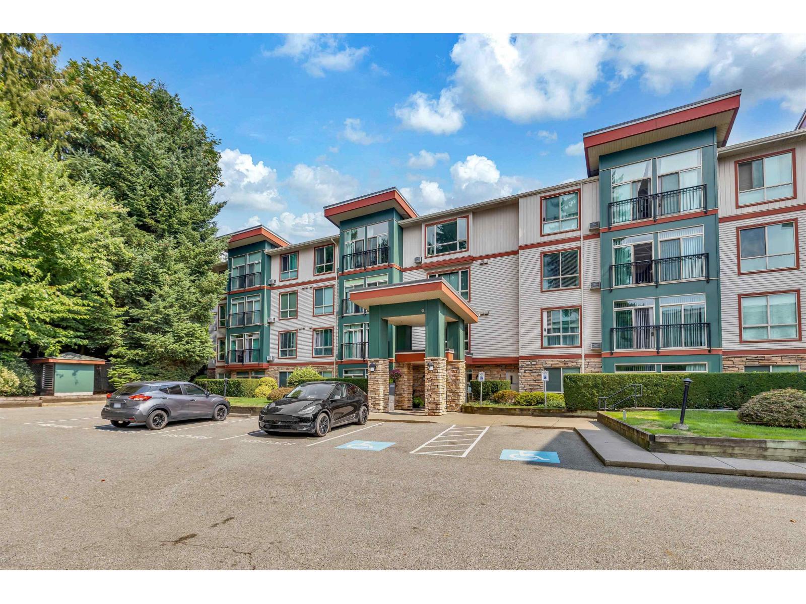 312 33485 South Fraser Way, Abbotsford, British Columbia  V2S 8P9 - Photo 2 - R3075943