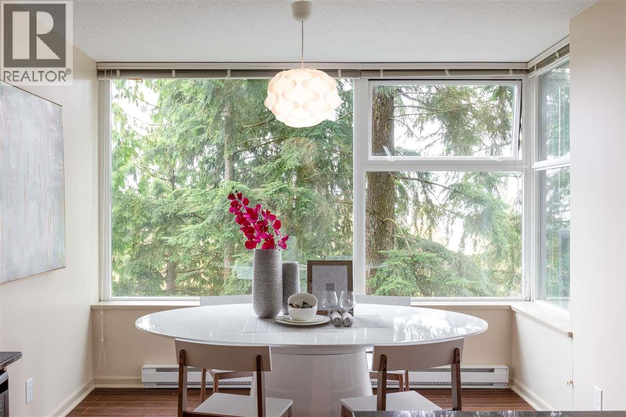 305 9232 UNIVERSITY CRESCENT, Burnaby, British Columbia