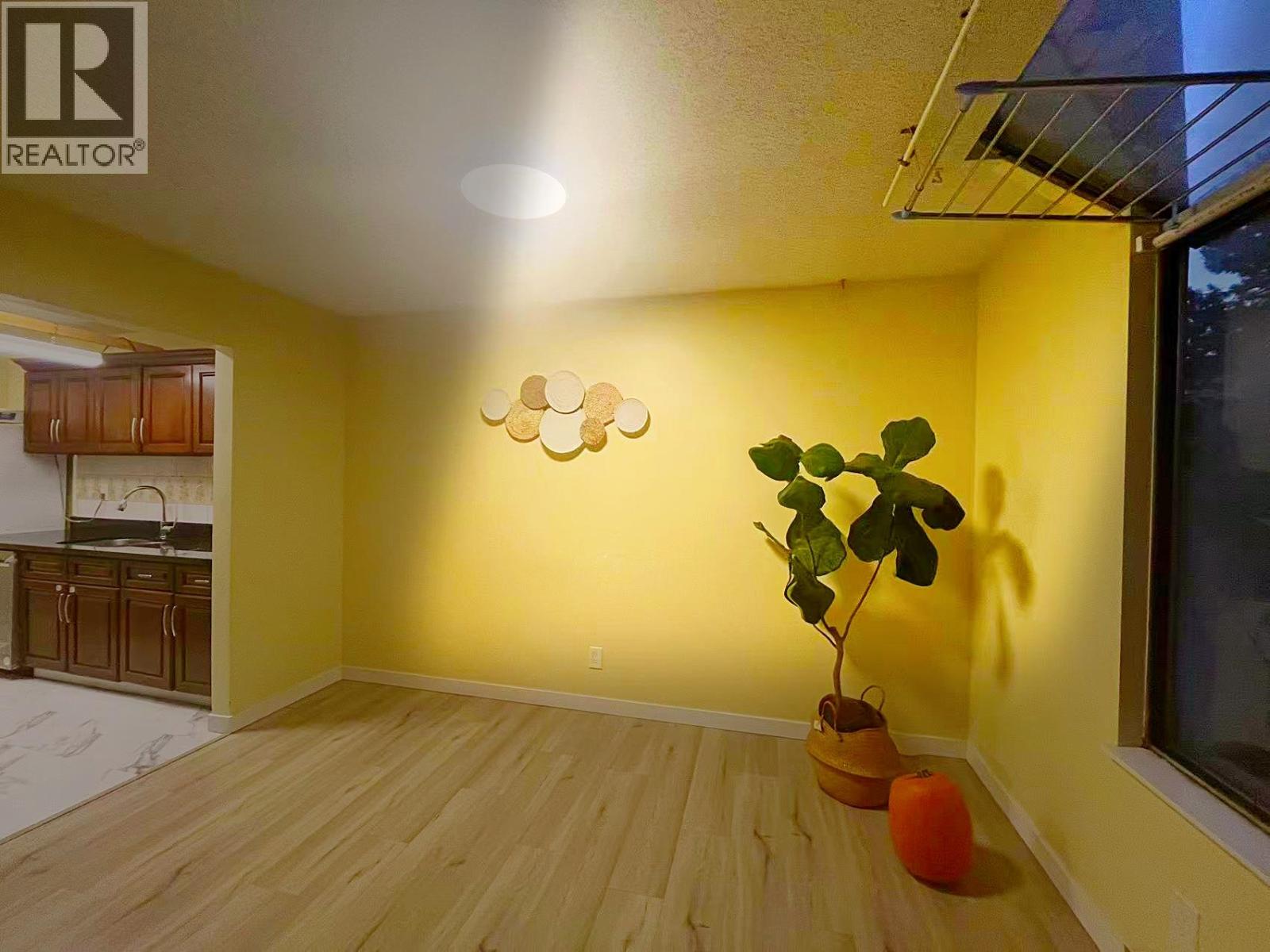 307 5800 Cooney Road, Richmond, British Columbia  V6X 3A8 - Photo 2 - R3075028