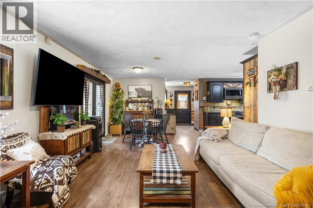 485 Gray Street, Miramichi, New Brunswick  E1V 7S7 - Photo 10 - NB131465
