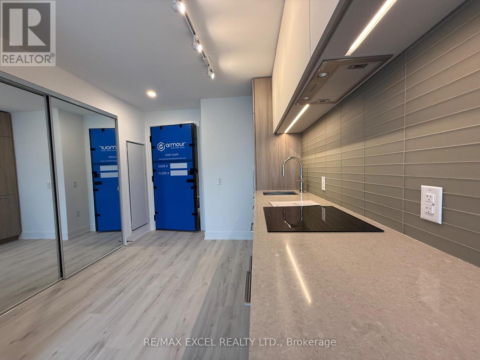 2003 - 36 Olive Avenue, Toronto, Ontario  M2N 0M4 - Photo 6 - C12705786