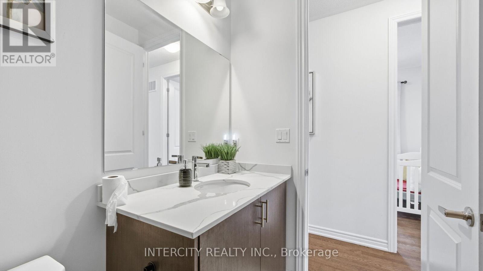 66 Camino Real Drive, Caledon, Ontario  L7C 4L9 - Photo 37 - W12696746