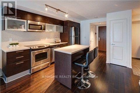 1405 - 386 Yonge Street, Toronto, Ontario  M5B 0A5 - Photo 5 - C12705842