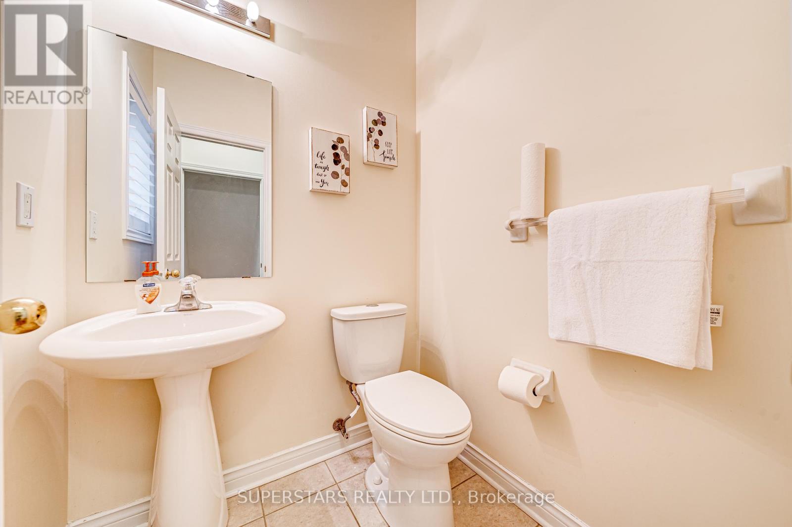 58 Wood Rim Drive, Richmond Hill, Ontario  L4E 4S2 - Photo 11 - N12705814