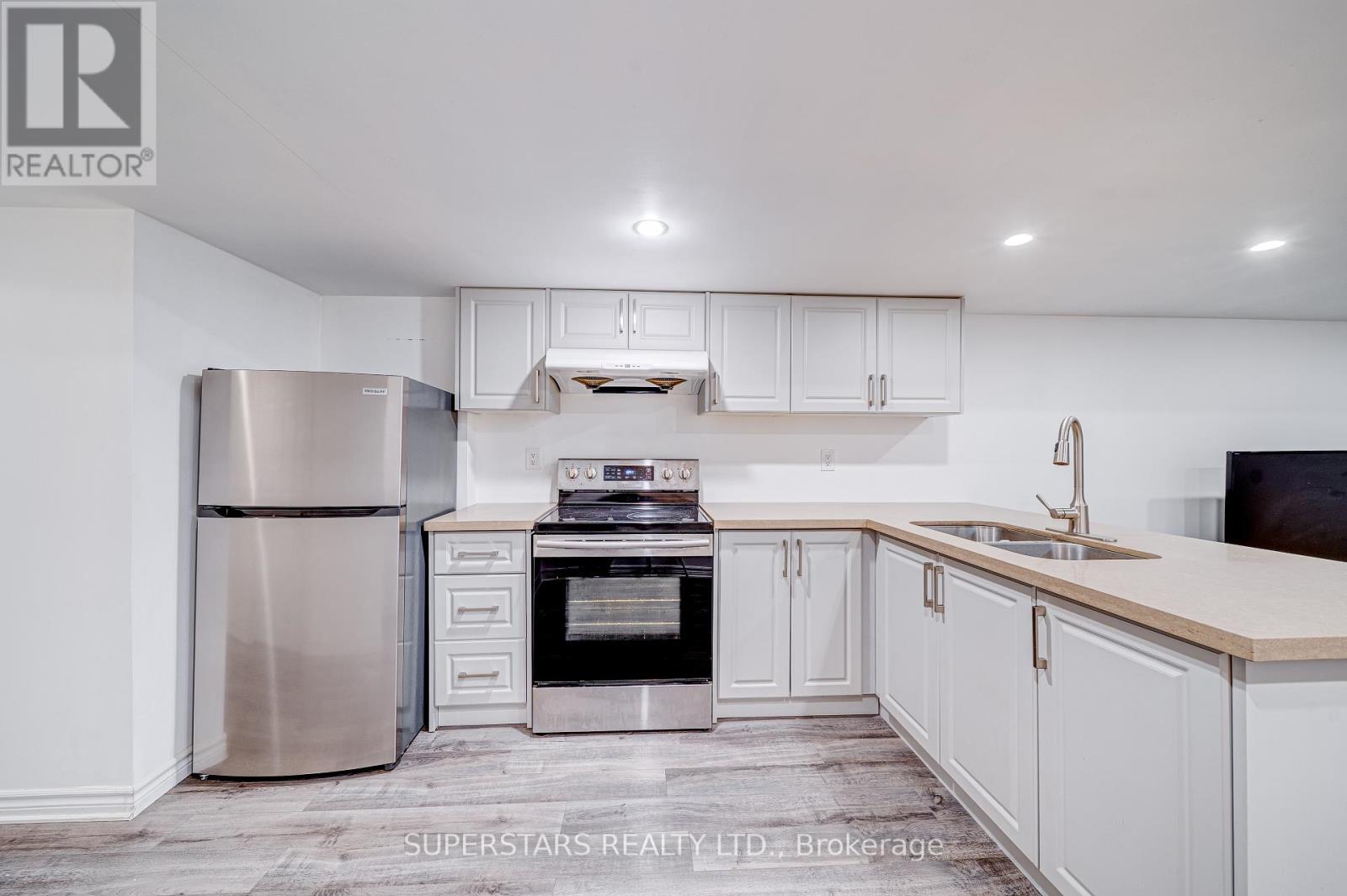 58 Wood Rim Drive, Richmond Hill, Ontario  L4E 4S2 - Photo 27 - N12705814