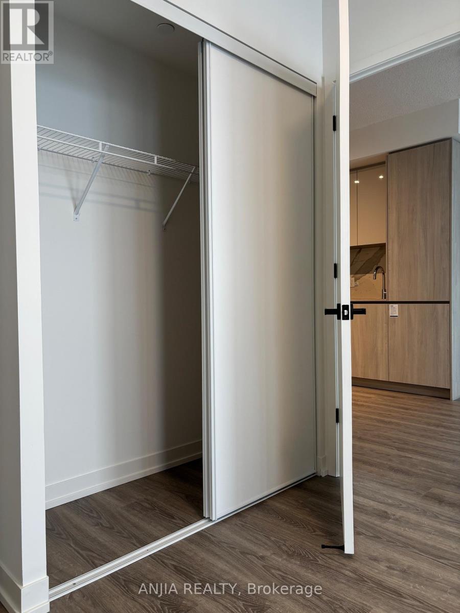 4507 - 8 Interchange Way, Vaughan, Ontario  L4K 0R2 - Photo 7 - N12705830