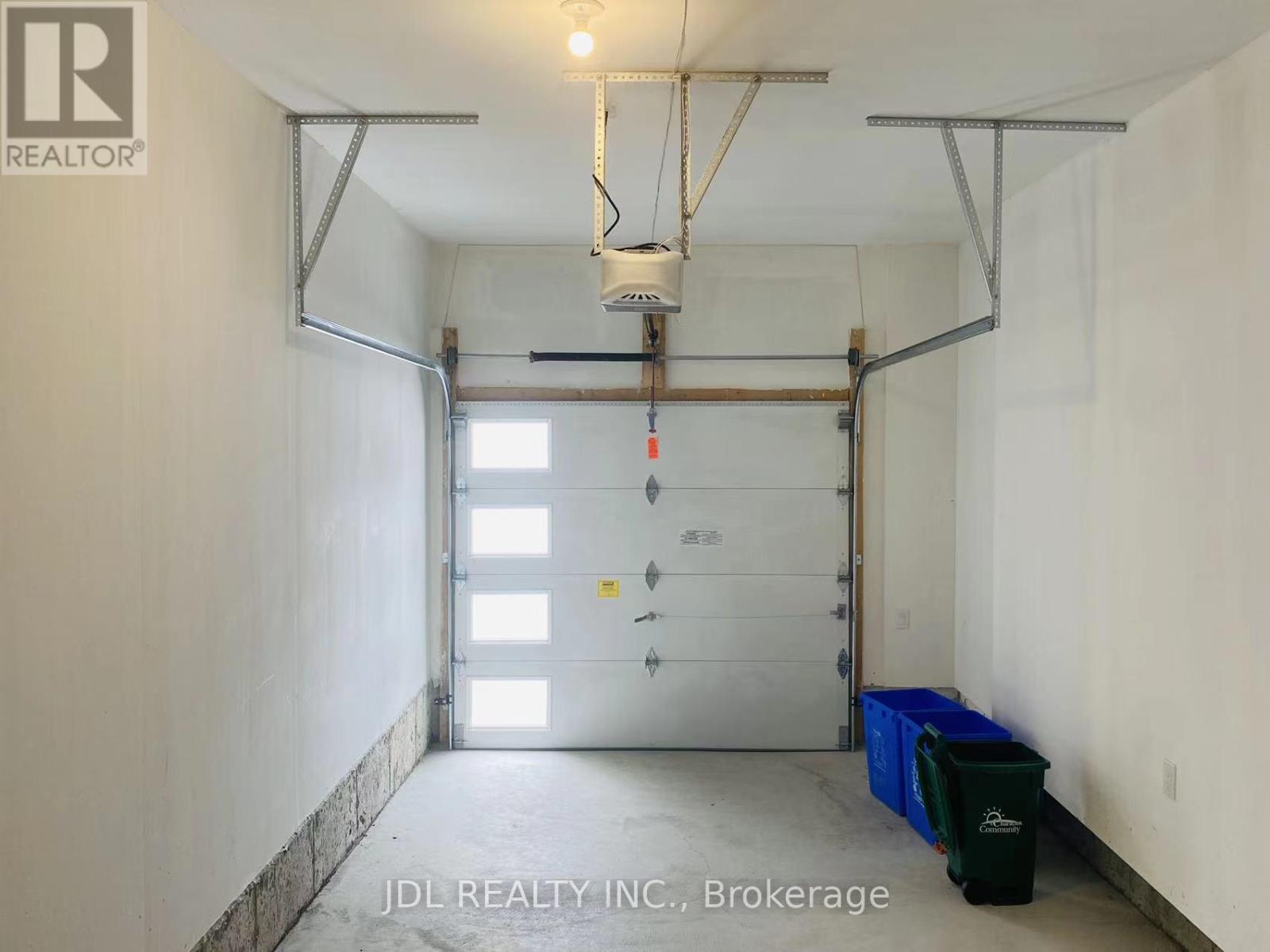 101 Hilts Drive, Richmond Hill, Ontario  L4H 0J2 - Photo 12 - N12705840