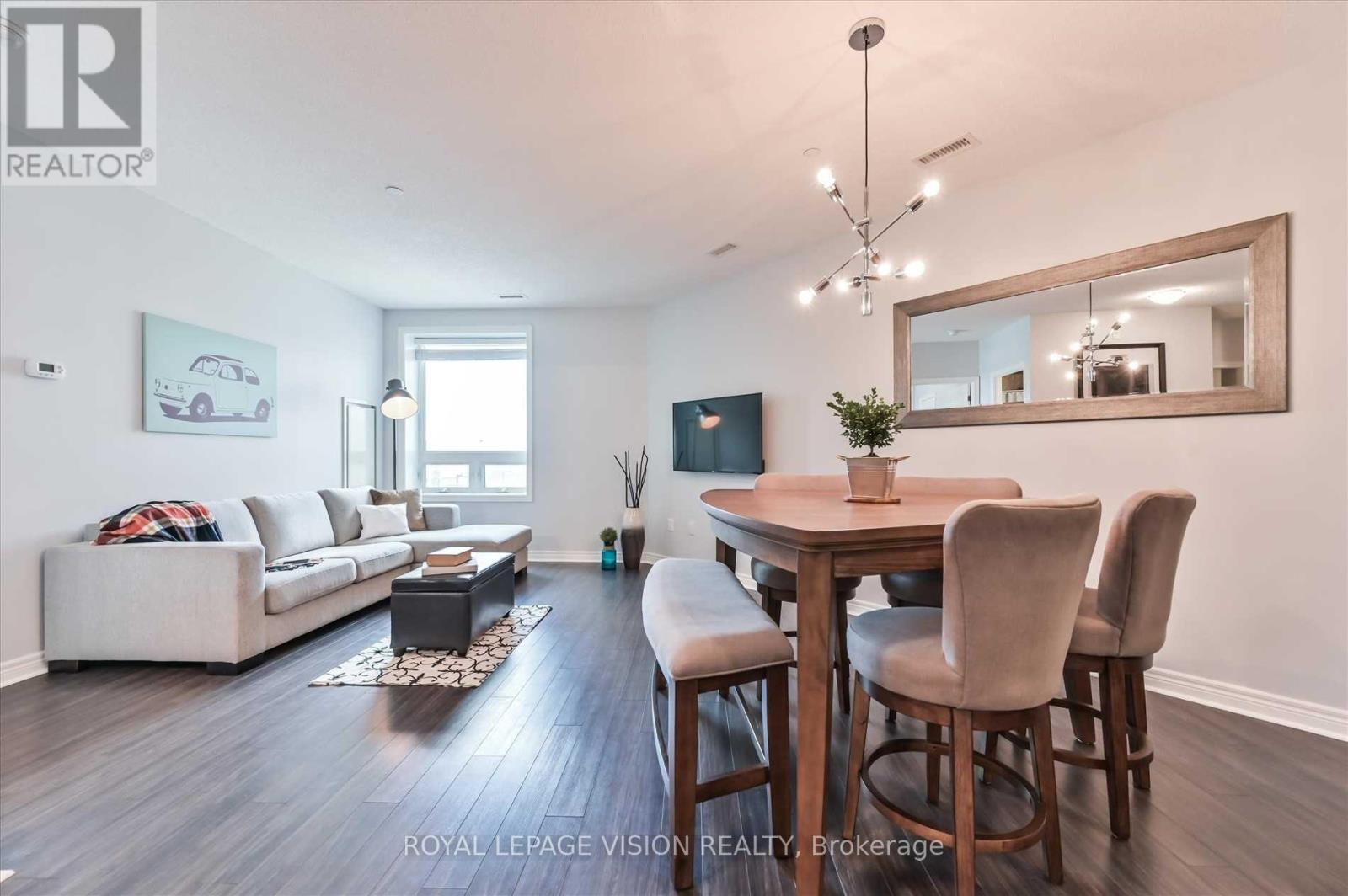 308 - 7400 Markham Road, Markham, Ontario  L3S 0C5 - Photo 1 - N12705854