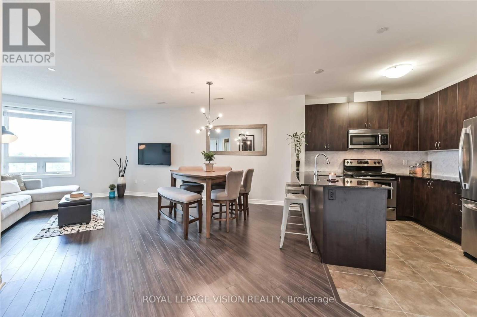 308 - 7400 Markham Road, Markham, Ontario  L3S 0C5 - Photo 2 - N12705854