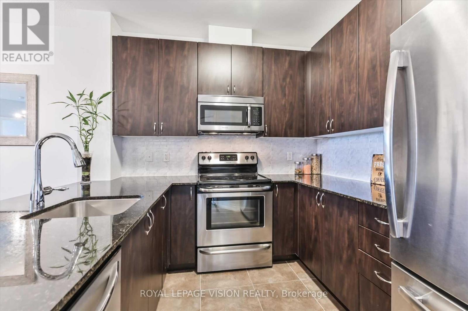 308 - 7400 Markham Road, Markham, Ontario  L3S 0C5 - Photo 5 - N12705854