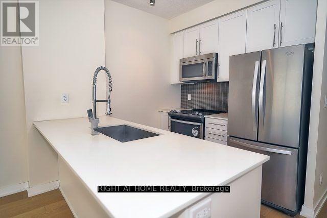 3208 - 510 Curran Place, Mississauga, Ontario  L5B 0J8 - Photo 11 - W12705826