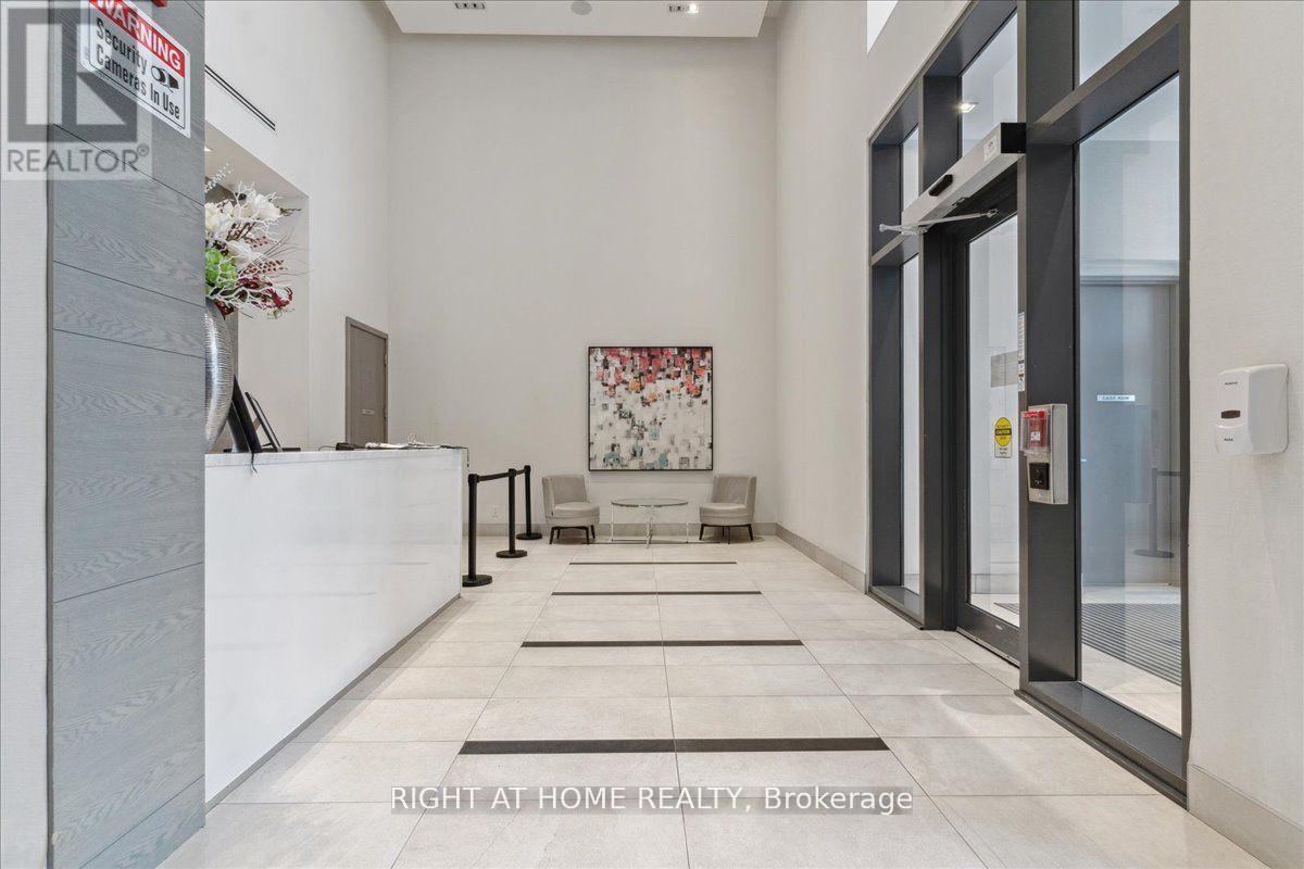 3208 - 510 Curran Place, Mississauga, Ontario  L5B 0J8 - Photo 4 - W12705826