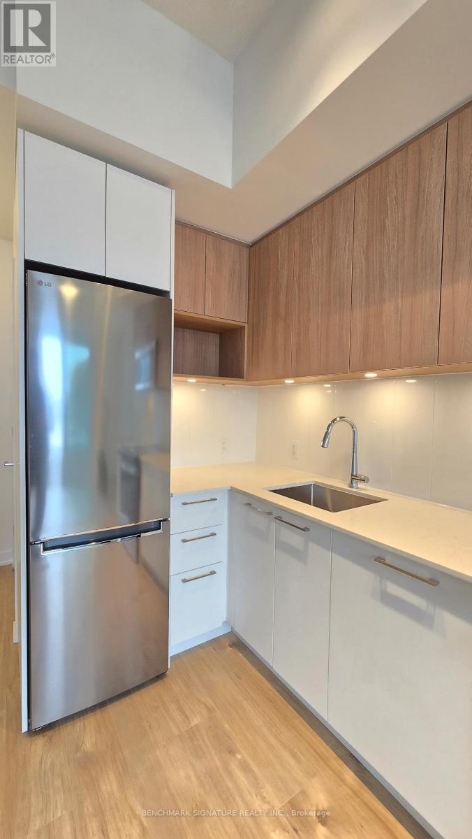 207 - 500 Plains Road E, Burlington, Ontario  L7T 2E1 - Photo 21 - W12705832