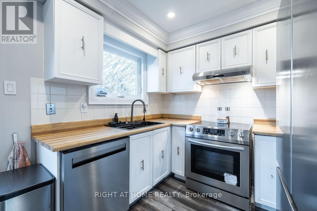 3269 Woodcroft Crescent, Burlington, Ontario  L7M 3K8 - Photo 11 - W12705834