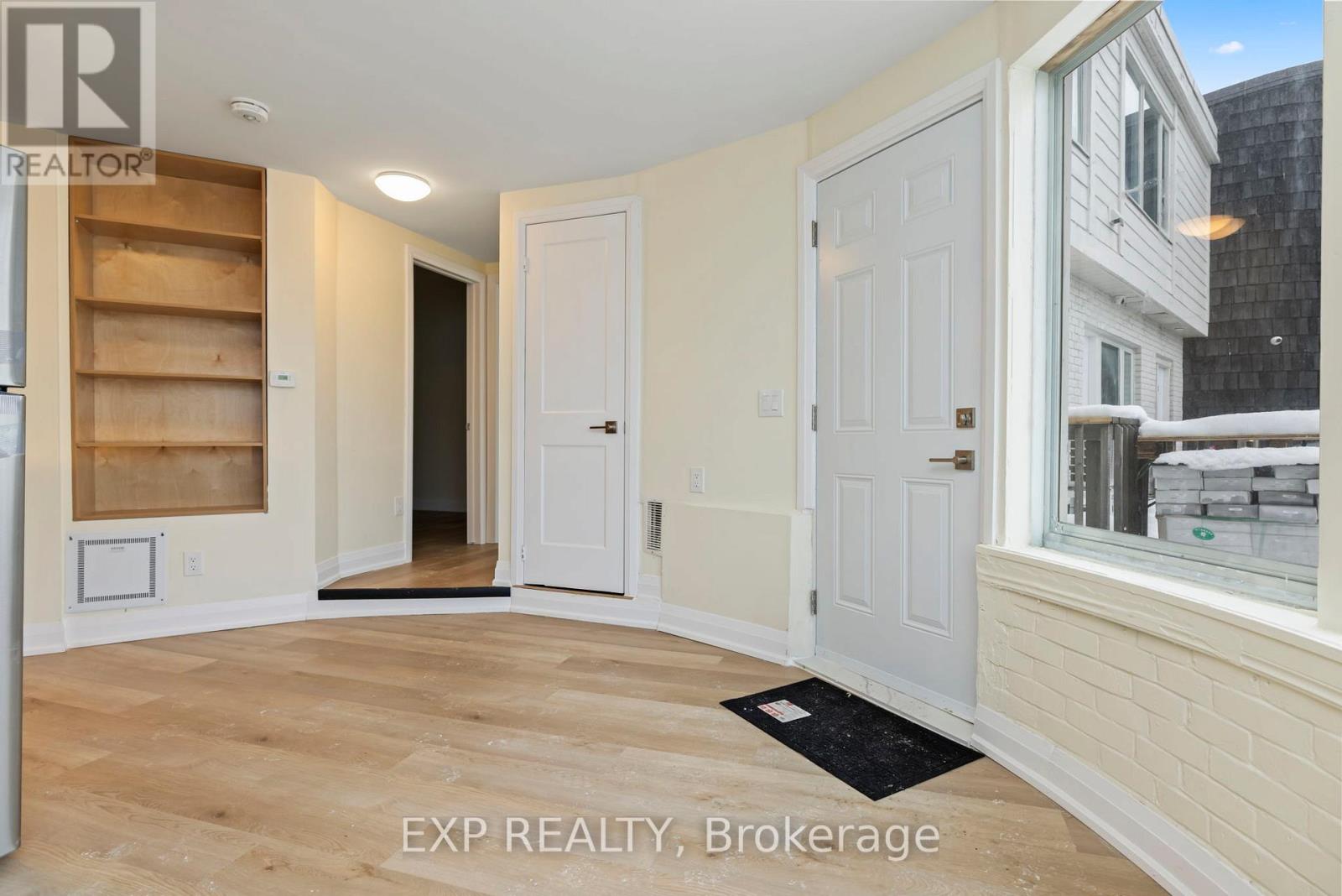 1 - 72 Church Street, Parry Sound, Ontario  P2A 1Y9 - Photo 2 - X12705822