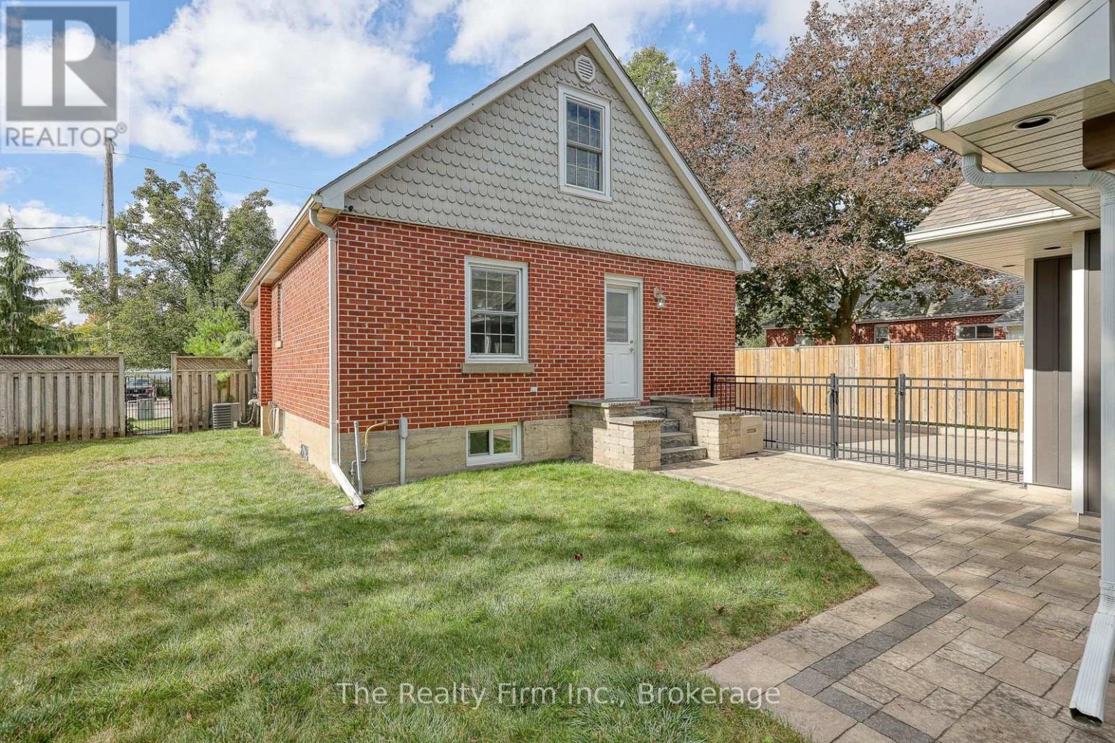 206 Sydenham Street, Woodstock, Ontario  N4S 7B9 - Photo 15 - X12705856