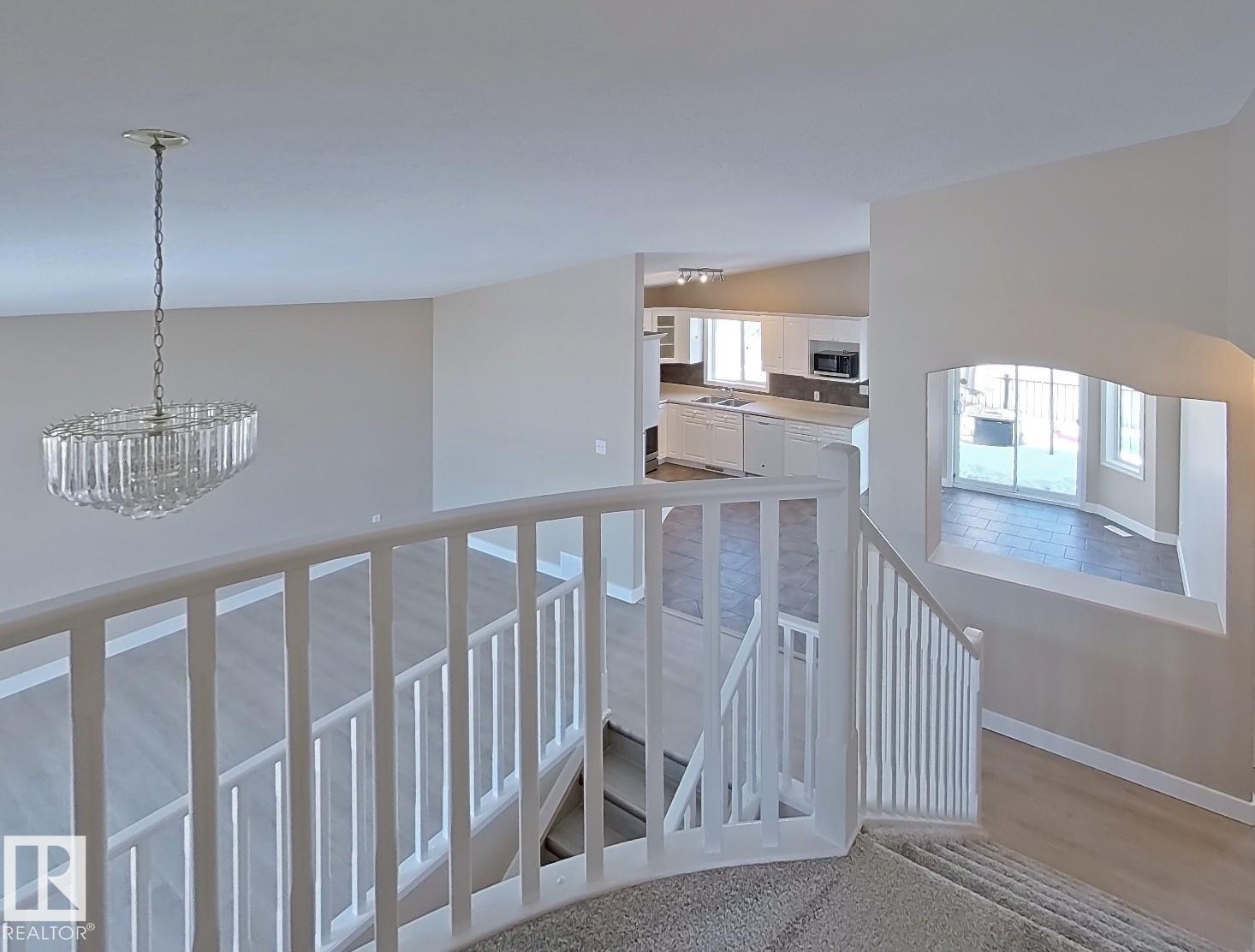 16407 81 St Nw, Edmonton, Alberta  T5Z 3J3 - Photo 5 - E4470193