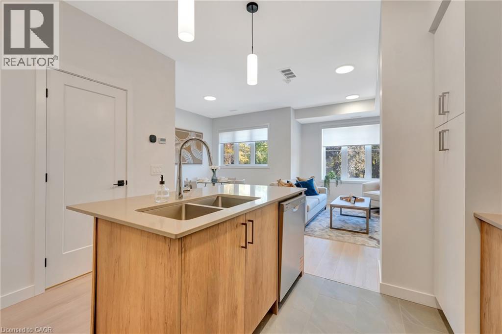 37 Mill Street, Kitchener, Ontario  N2G 0G6 - Photo 4 - 40799259