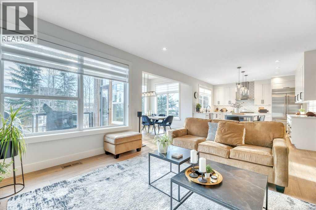 225 Discovery Ridge Way Sw, Calgary, Alberta  T3H 5G2 - Photo 10 - A2278862