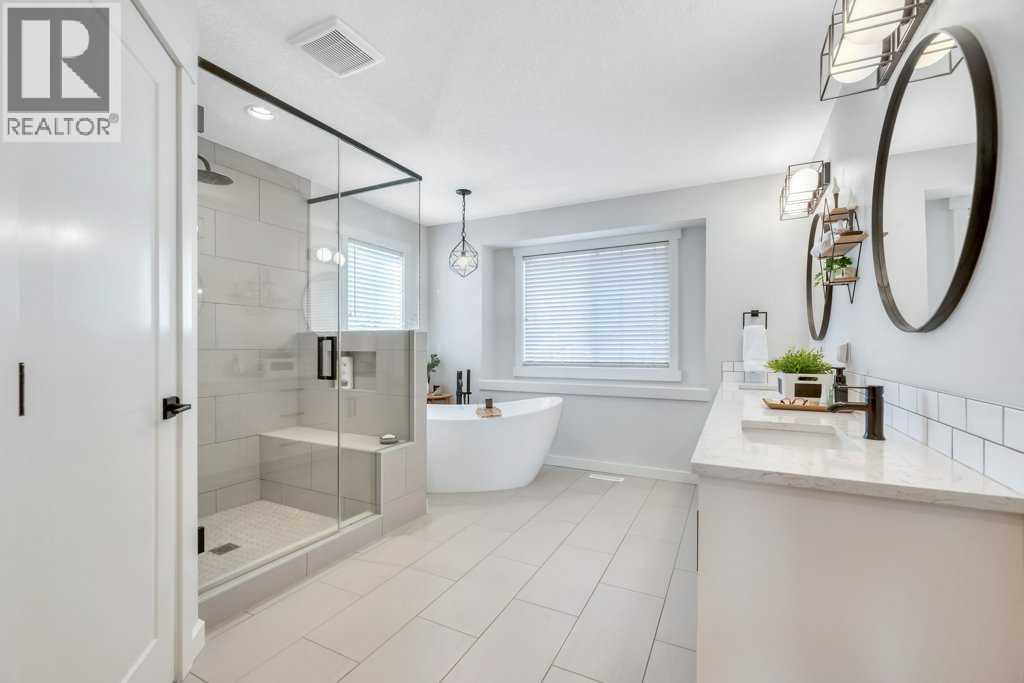 225 Discovery Ridge Way Sw, Calgary, Alberta  T3H 5G2 - Photo 30 - A2278862