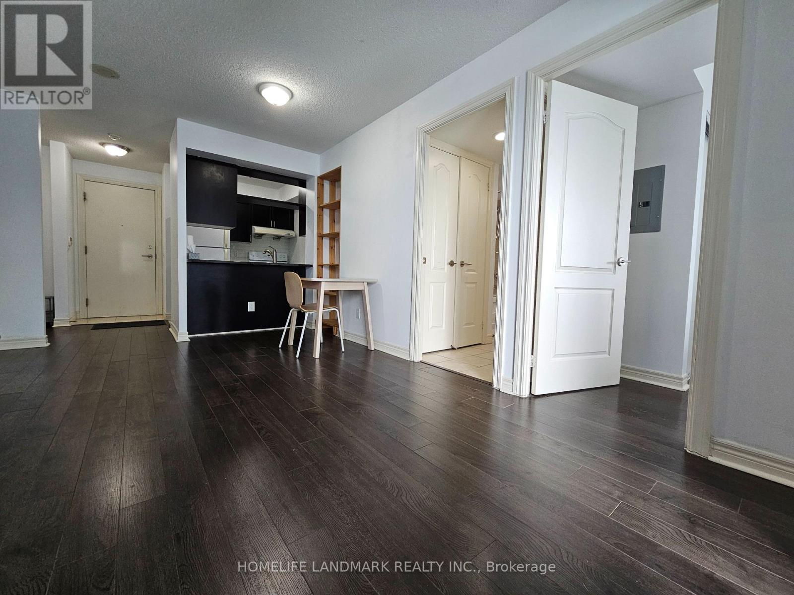 1705 - 70 Town Centre Court, Toronto, Ontario  M1P 4Y7 - Photo 5 - E12705872