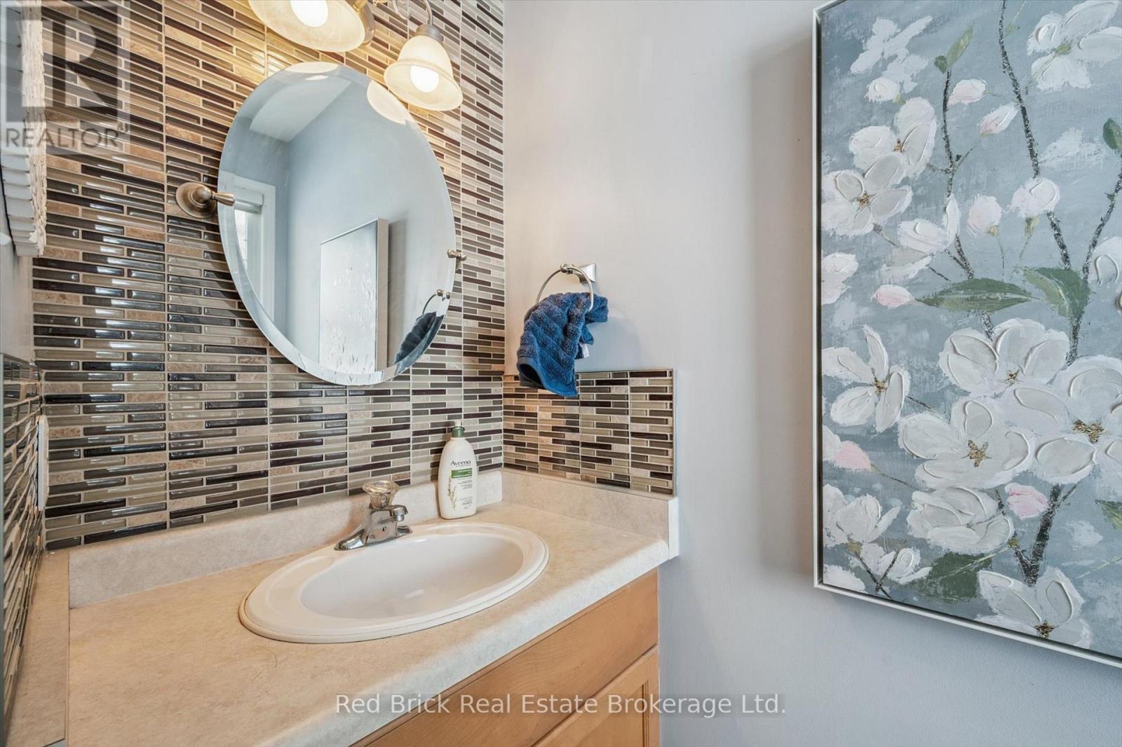 101 Wilton Road, Guelph (Victoria North), Ontario  N1E 7L8 - Photo 16 - X12705898