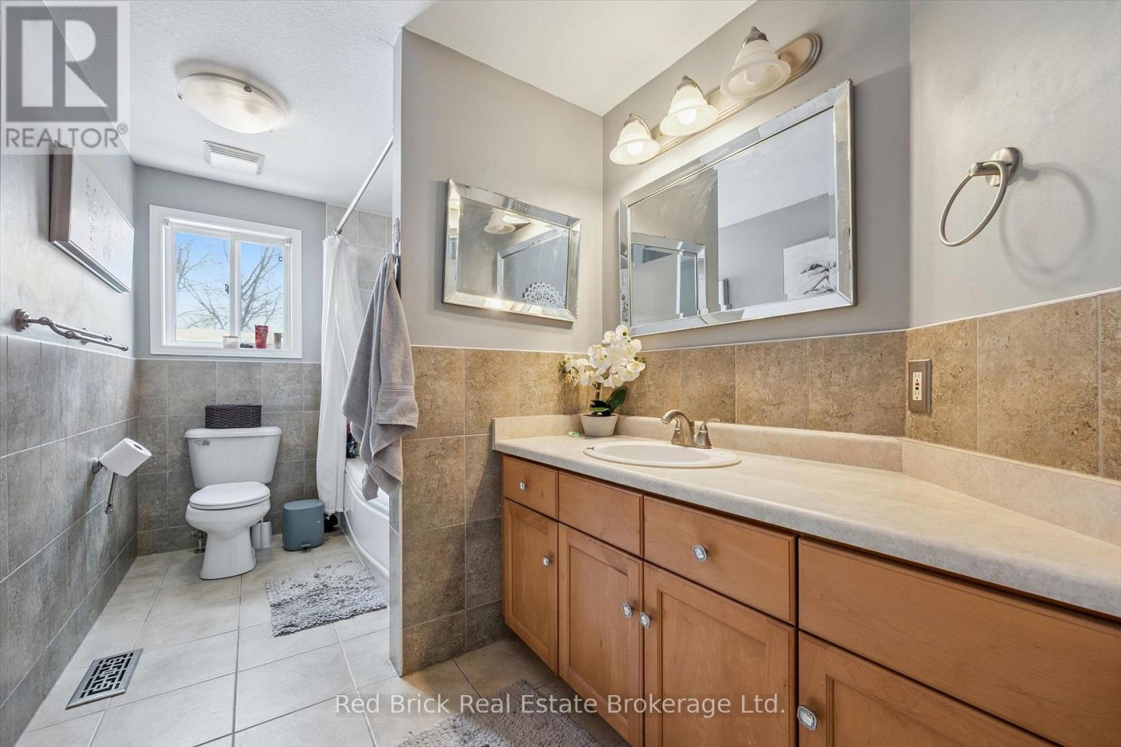 101 Wilton Road, Guelph (Victoria North), Ontario  N1E 7L8 - Photo 20 - X12705898