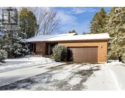 5361 HILLTOP DRIVE, Ottawa, Ontario