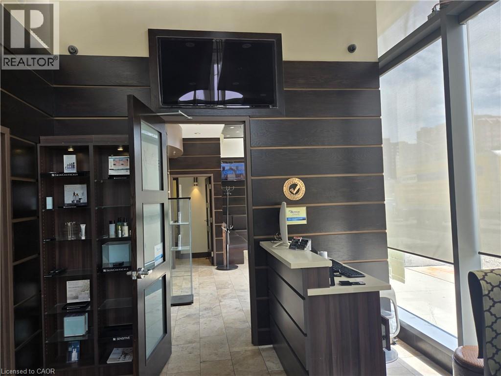 4033 Hurontario Street Unit# 1, Mississauga, Ontario  L5B 2N5 - Photo 13 - 40799291