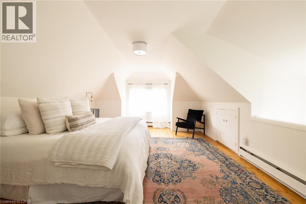 124 Cline Avenue N, Hamilton, Ontario  L8S 3Z8 - Photo 35 - 40799235