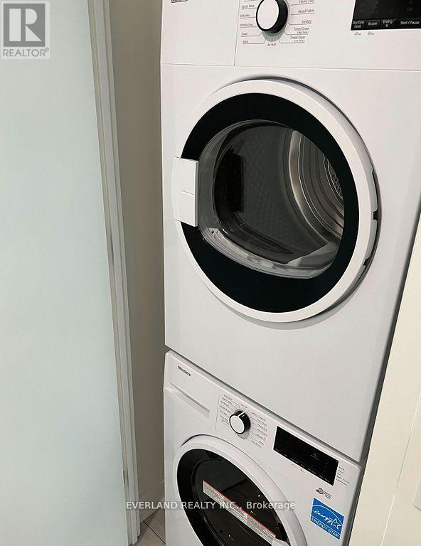 2201 - 55 Charles Street E, Toronto, Ontario  M4Y 0J1 - Photo 11 - C12705874