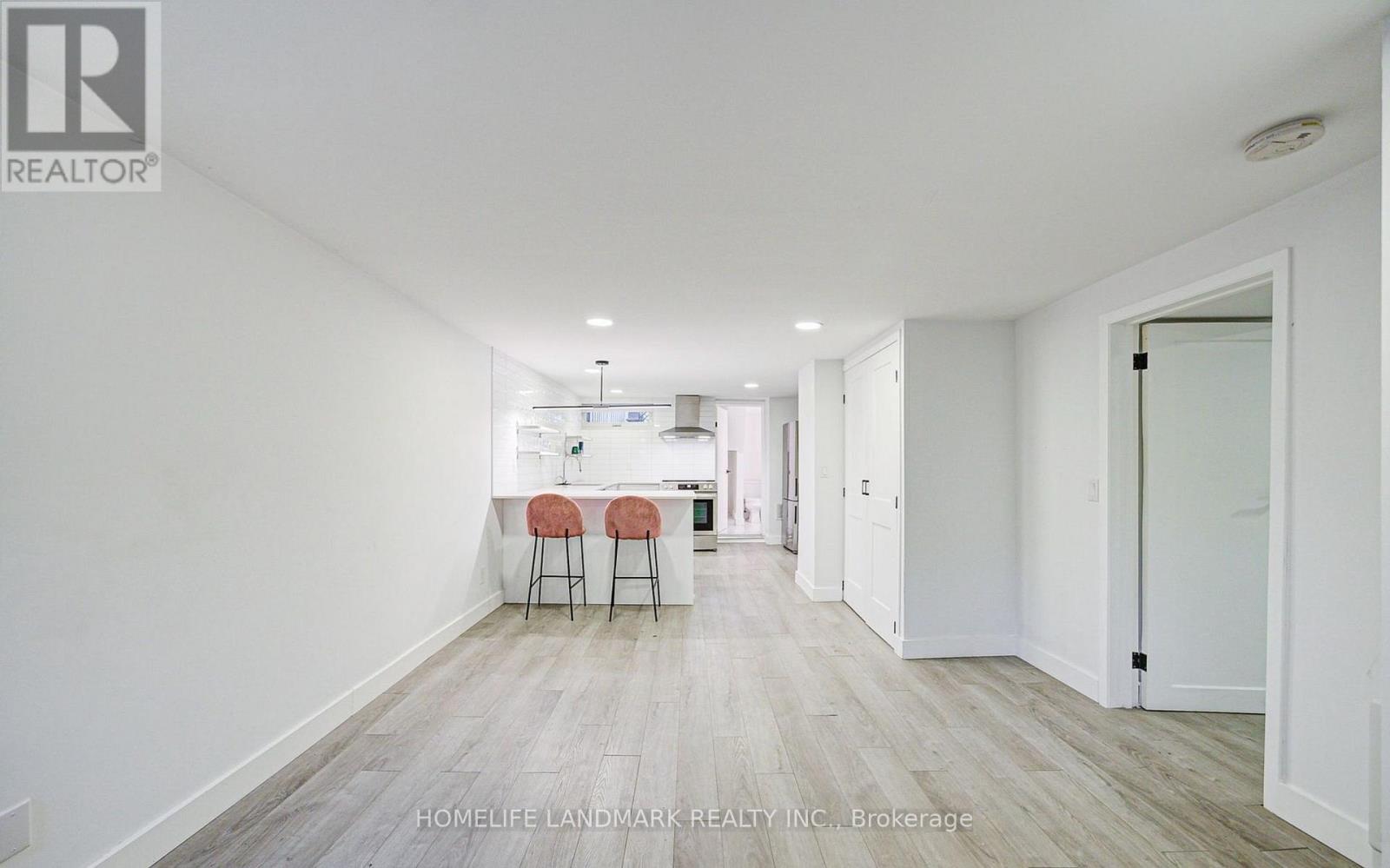 Basement Apt - 246 Euclid Avenue, Toronto (Trinity-Bellwoods), Ontario  M6J 2K2 - Photo 4 - C12705890