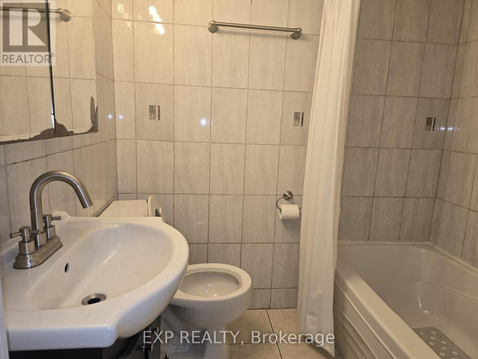 74 Ranstone Garden, Toronto, Ontario  M1K 2T8 - Photo 16 - E12705894