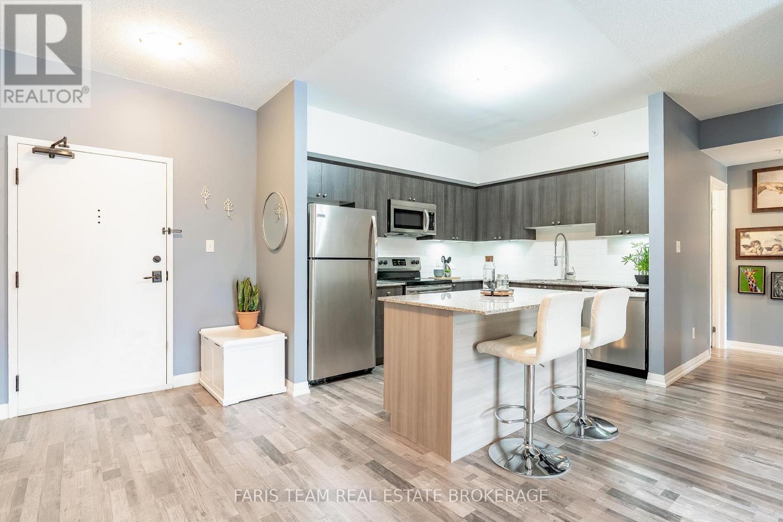 305 - 161 Wellington Street E, New Tecumseth, Ontario  L9R 1G5 - Photo 8 - N12705902